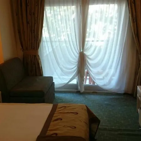 Pgs Rose Hotel